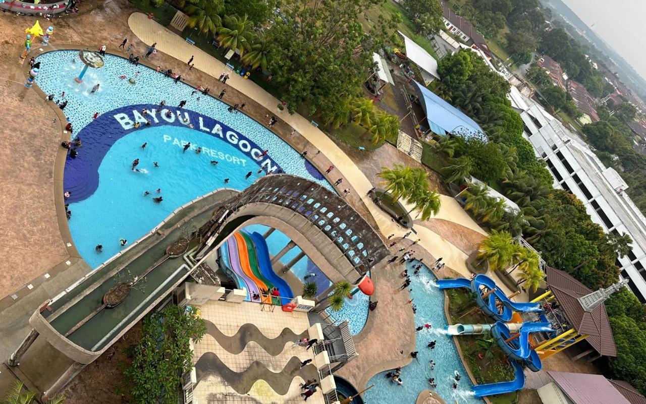 Taman Air Lagoon Resort At A921, Unlimited Waterpark Access, Melaka Exterior photo